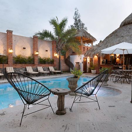 Casa Miura Hotel Boutique Ахихик Экстерьер фото