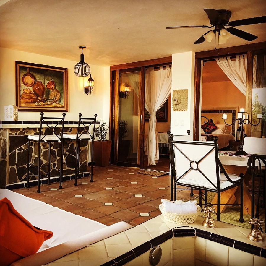 Casa Miura Hotel Boutique Ахихик Экстерьер фото