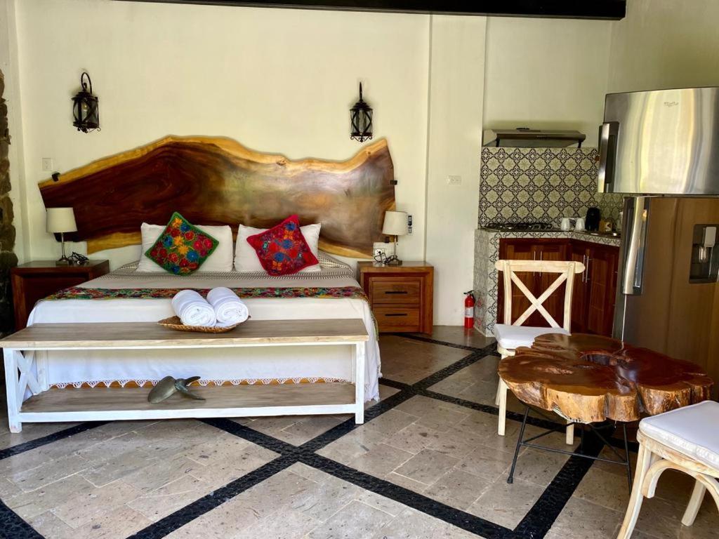 Casa Miura Hotel Boutique Ахихик Экстерьер фото