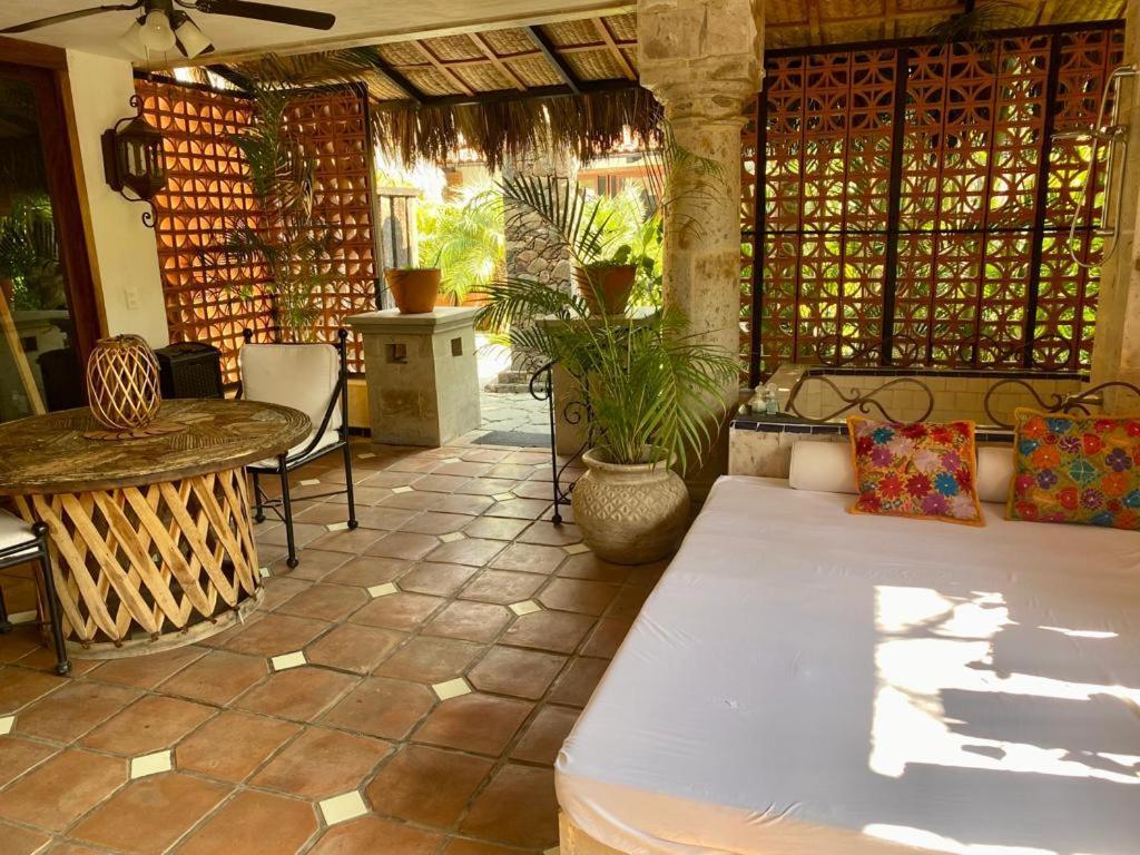 Casa Miura Hotel Boutique Ахихик Экстерьер фото
